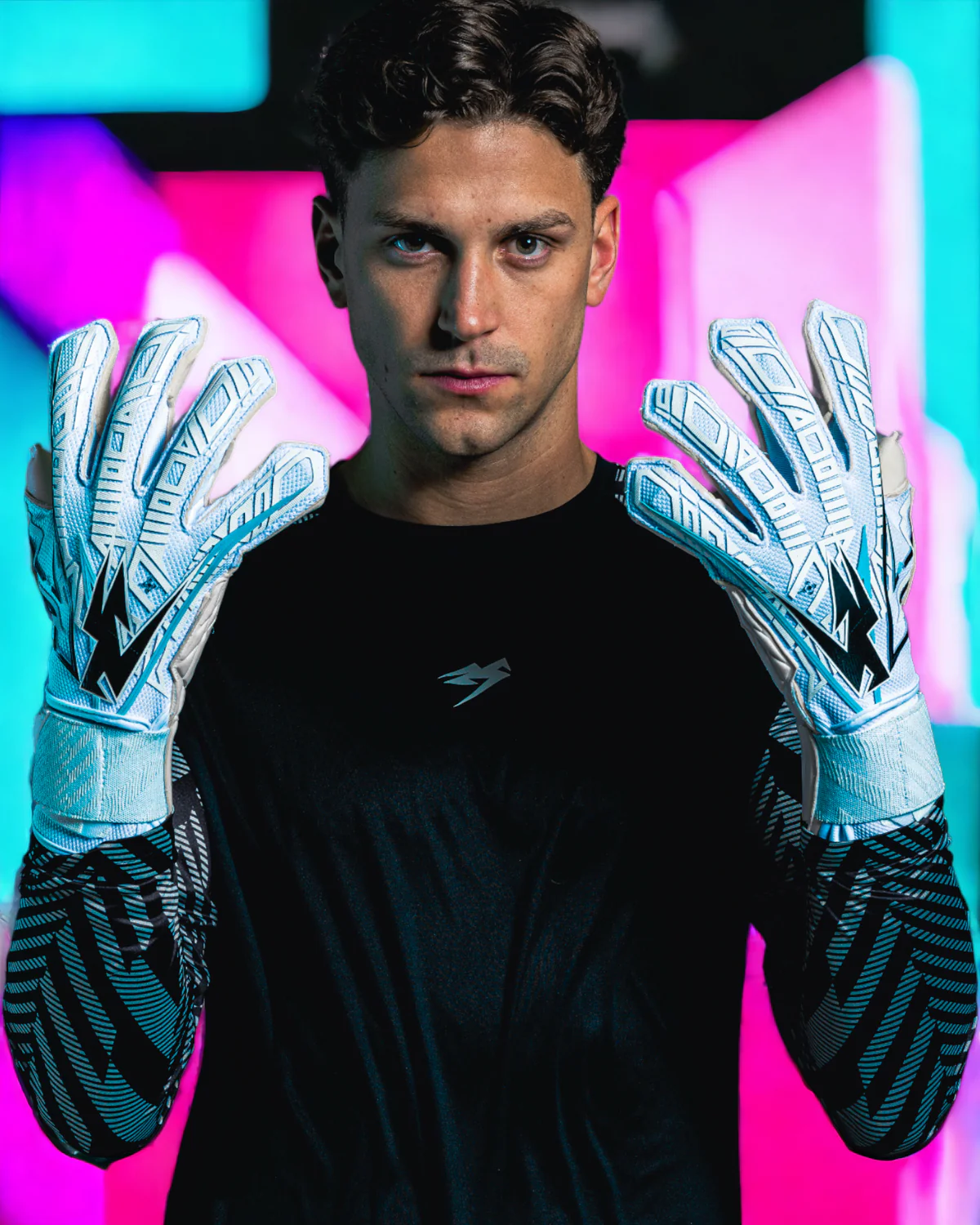 Junior Sizes - Shoklock XT E24 Goalkeeping Gloves