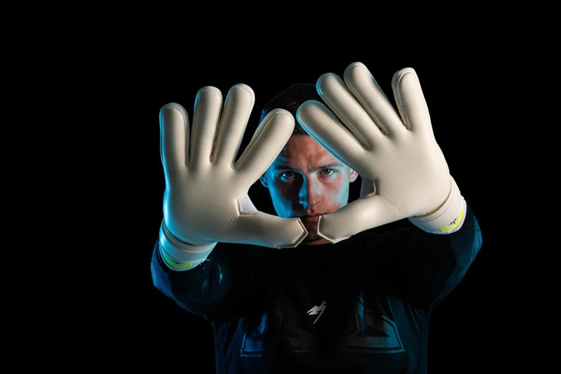 NITROPRO Goalkeeping Gloves