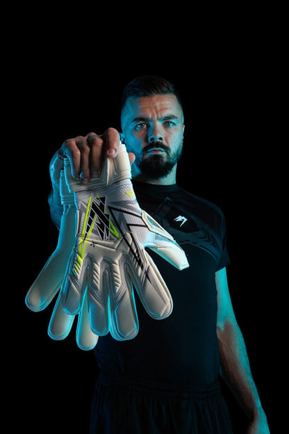 NITROPRO Goalkeeping Gloves