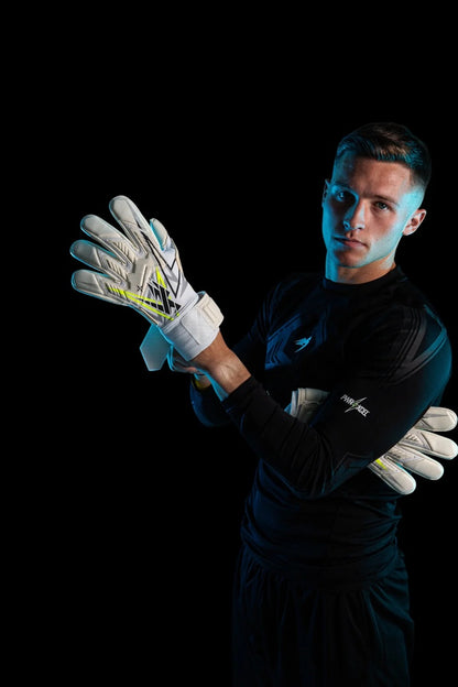 NITROPRO Goalkeeping Gloves